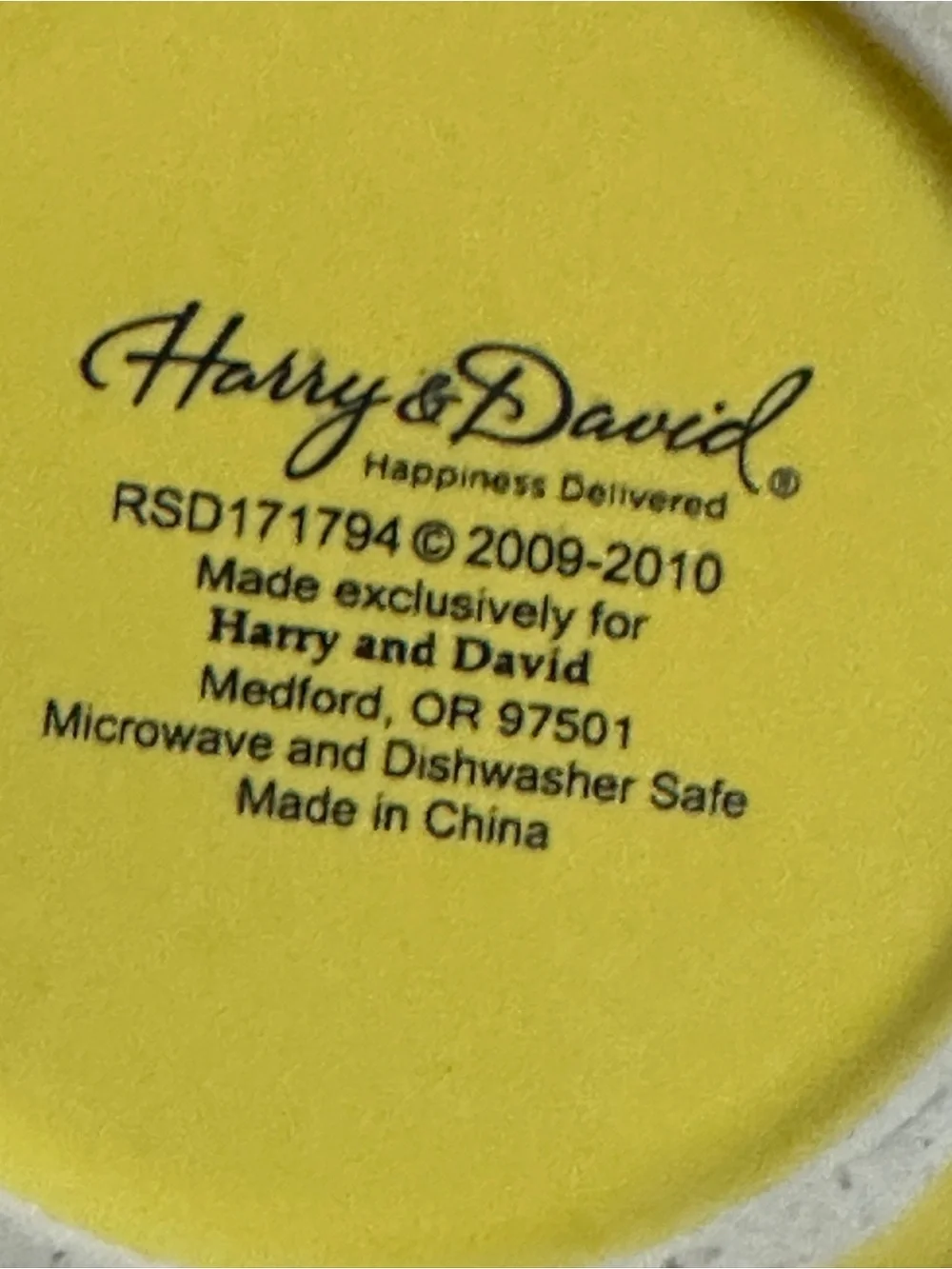 Harry & David Honey Pot Jar Bumble Bees Hive Ceramic w/ Wood Honey Dipper Yellow